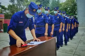 这首《曙光》MV 向奋战在抗“疫”前线的所有逆行者们致敬！图片