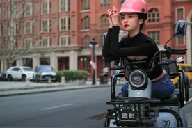 金彭、宗申发布新款休闲电动三轮车，空间大续航远，能坐3个人图片