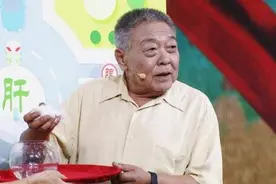 200斤胖中医，血糖却一直很稳定！谈到降血糖，他直言常喝2种茶图片