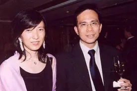 同女不同命，王俪桥是李嘉诚唯一的儿媳，梁洛施连生3子未进豪门图片