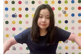 甘比陪长女购物三保镖同行，12岁刘秀桦越发肥胖，钟情平价衣物图片