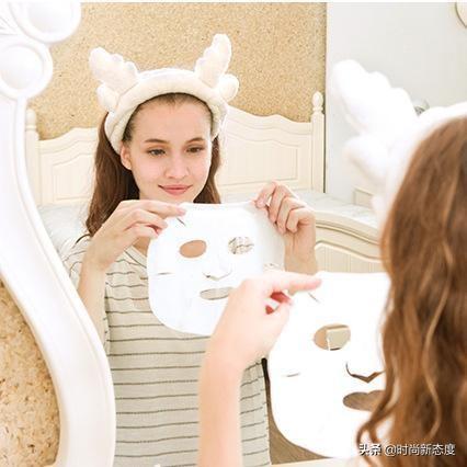 欧阳娜娜皮肤超级好，水嫩光滑有弹性！网友：我马上去敷面膜