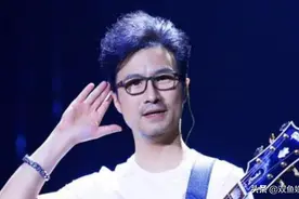 歌坛浪子汪峰的情史，历经四段婚姻，却仍能捕获章子怡芳心图片