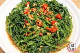 饭店做的空心菜“翠绿不发黑”，原来方法都在这，出锅连汤汁不剩图片