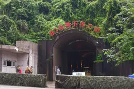 中国一处规模巨大的地下核工程，保密了35年，如今游客可以去参观图片