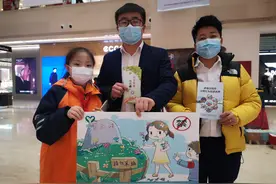 呼和浩特市：内蒙古芸公益呼和浩特禁毒志愿者服务队开展禁毒宣传活动图片