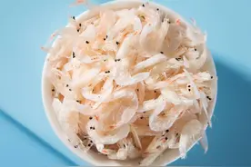 同样是虾皮，白色和浅红色有什么区别？区别很大，别再选错了图片