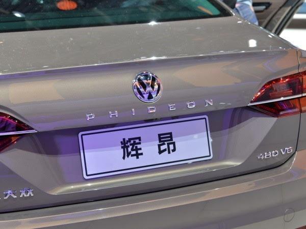 能撞字母大众，不惹丰田中巴