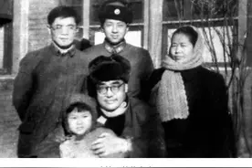 毛泽东说：我信任他！中央军委大印，交给他保管图片
