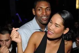 中国美女恋上NBA黑人球员，为何同居不久便分手？原因很真实图片