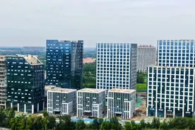 沧县高铁新区各项目进展图片