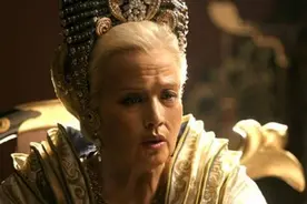 武则天背叛李治称帝，82岁时被迫交出皇位，为什么却无人敢动她？图片