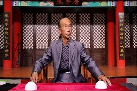 “鬼手之王”王宝合：一身绝技永失传，曾靠三球两碗招商四个亿图片