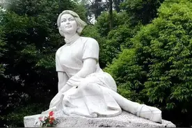 他15岁拉起抗日队伍，20岁卧底青帮，曾是西藏军区副司令，尚健在图片