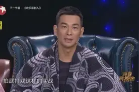 李连杰替身登上擂台挑战贺楠楠，现场展示绝技，观众都沸腾了图片