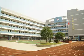 顶级学区只有“老破小”？总价90万起，汉阳区学区房现状图片