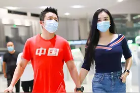冉莹颖的身段可真好，腰细胯宽太窈窕，明星中都很少能见到图片
