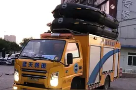 驰援河南上热搜？合肥理发小哥有点懵图片