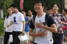 山西一所公办大学，投档线降至二本线以下却无人问津，缺额1017人图片