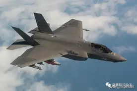 美英多国进行F-35战斗机联合军演图片