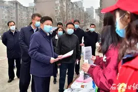 石家庄市四大班子领导参加全市环境卫生大扫除活动图片