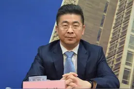 专“潜”女下属，受贿1.36亿，贪财好色的顾国明判了：无期图片