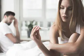为什么外国女性很少做人流？多是因为她们的避孕方式，值得学习图片