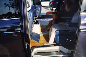 一个男人买MPV，说明他真的成熟了，2000公里实测荣威IMAX8有多香图片