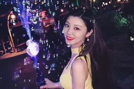 王牌对王牌被批内容注水，归根结底是资本疯狂进驻，费费成受害者图片
