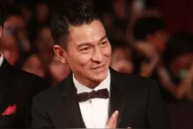 从笨小孩到天王的逆袭，刘德华凭什么火了这么多年？图片