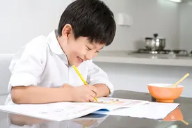让中国笔告别卡脖子却打不过晨光，笔芯之王真彩输在质量太好？图片