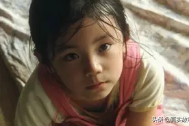 弃养女婴：被抛弃两次，长大成人后，我迫不及待想挣钱自立图片
