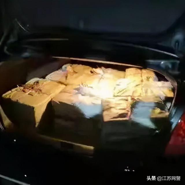 江苏盐城：出动警力1500人次！建湖警方持续开展集中清查行动