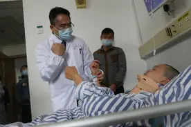 右手每天像“过电”，这种长在骨头上的良性肿瘤也可能“致命”图片