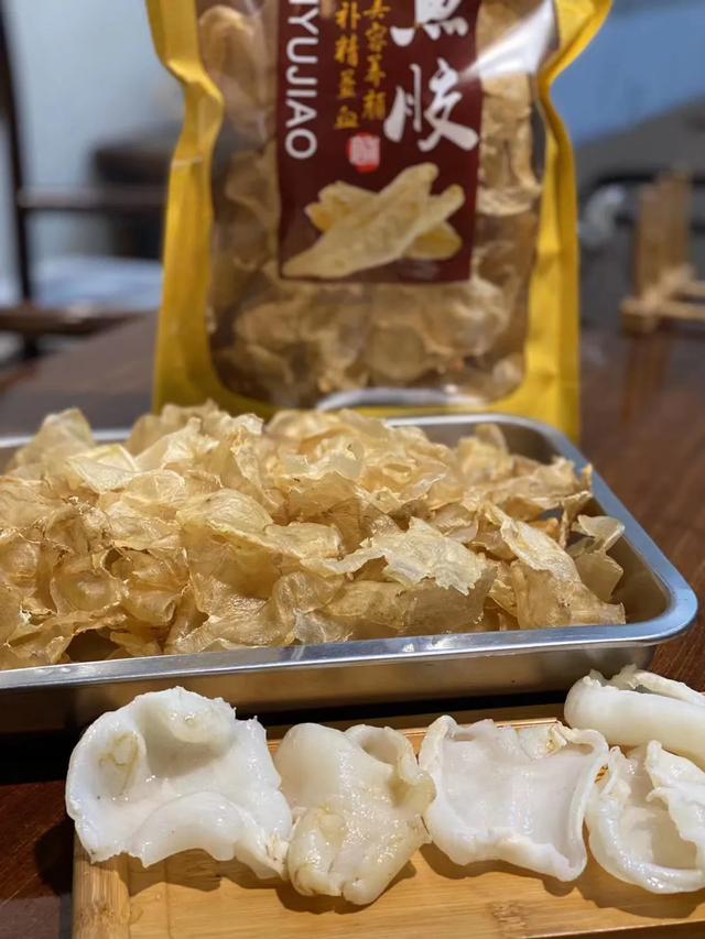 蝴蝶胶与花胶筒 蝴蝶胶与花胶筒哪个好