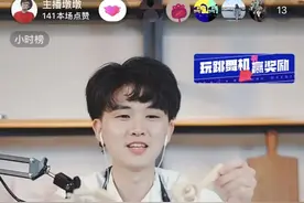《人民日报》曝光湖南卖菜阿姨“变态服务”后，我终于懂了不想当网红的李子柒图片
