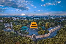 岳阳各区县2021年1-9月GDP：岳阳楼区1140亿领跑，云溪区人均最高图片