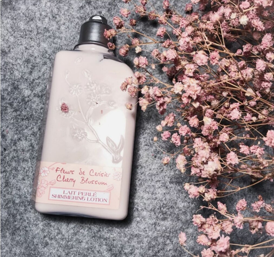 樱花晶闪香氛身体乳亮片有危害吗