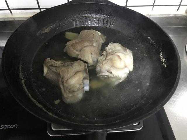 秋季别错过这个肉，富含18种氨基酸，补钙特给力，孩子常吃长高个