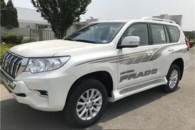 内饰“简约大气” 动力“狂猛悍将” 20新款丰田霸道4000来了解下图片