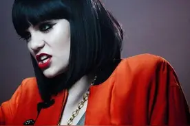 曾以歌声拯救世界！“结石姐”自曝已流产：难过是真的，坚强也是图片