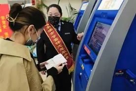 【节日我在岗】冰城公安：假期“不打烊”服务不停歇图片