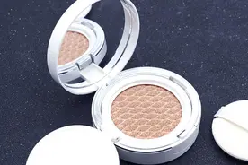 14款气垫粉底及粉膏测评：雪花秀、滋色、espoir脱妆太惊人图片