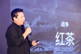8848、小罐茶、背背佳，这一串名字背后，是一个割韭菜之父图片