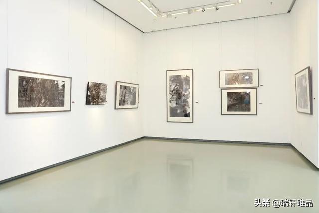 2021年鞠慧北京水墨展受到各界关注引起热烈反响