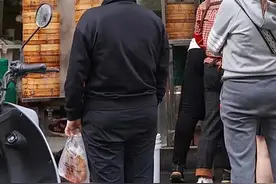 卷馍、板面、牛肉汤、淡麻糊、油茶、sa汤、枕头馍、格拉条…让人垂涎欲滴的阜阳小吃正在悄悄发生着变化图片