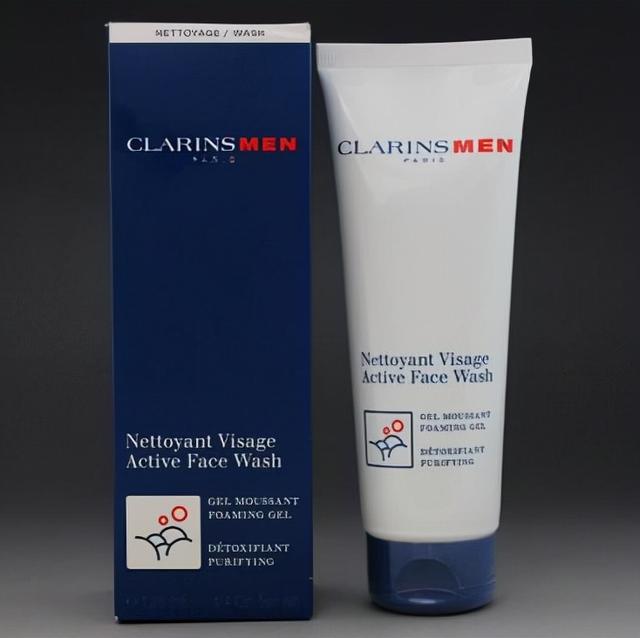 补水洗面奶推荐：令肌肤滋养净化，倍加清爽，缔造洁净清爽的肌肤