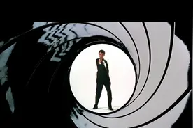 《皇家赌场》007影史爆虐酷刑！丹尼尔饰演邦德一战成名图片