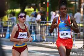 女子马拉松三位中国女将完赛，张德顺第47，肯尼亚包揽冠亚军图片