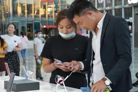 我在OPPO卖手机 疫情期间没失业图片